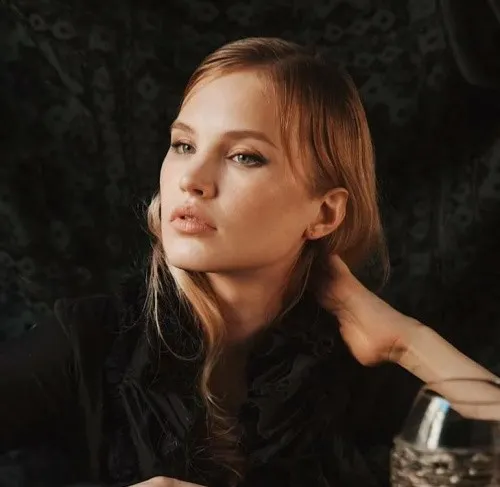 Юлия Лукашова